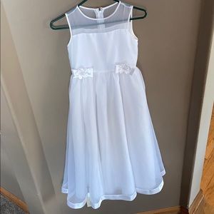 Little Girls Bridal Gown